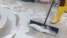 1 minute of UNEXPECTEDLY PLEASING carpet scraping for mental relaxation