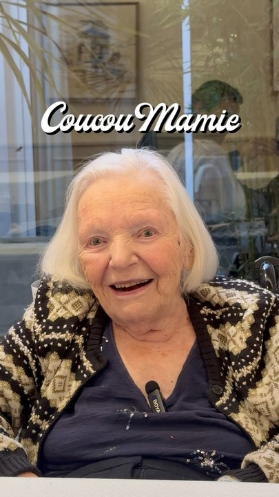 Ils nous ont nourris.Ils nous ont transmis sans faire de bruit.Des gestes. Des recettes. Des souvenirs.Parce que nos aînés sont extraordinaires,et que ça vaut le coup de passer du temps avec eux.Coucou Mamie 👵