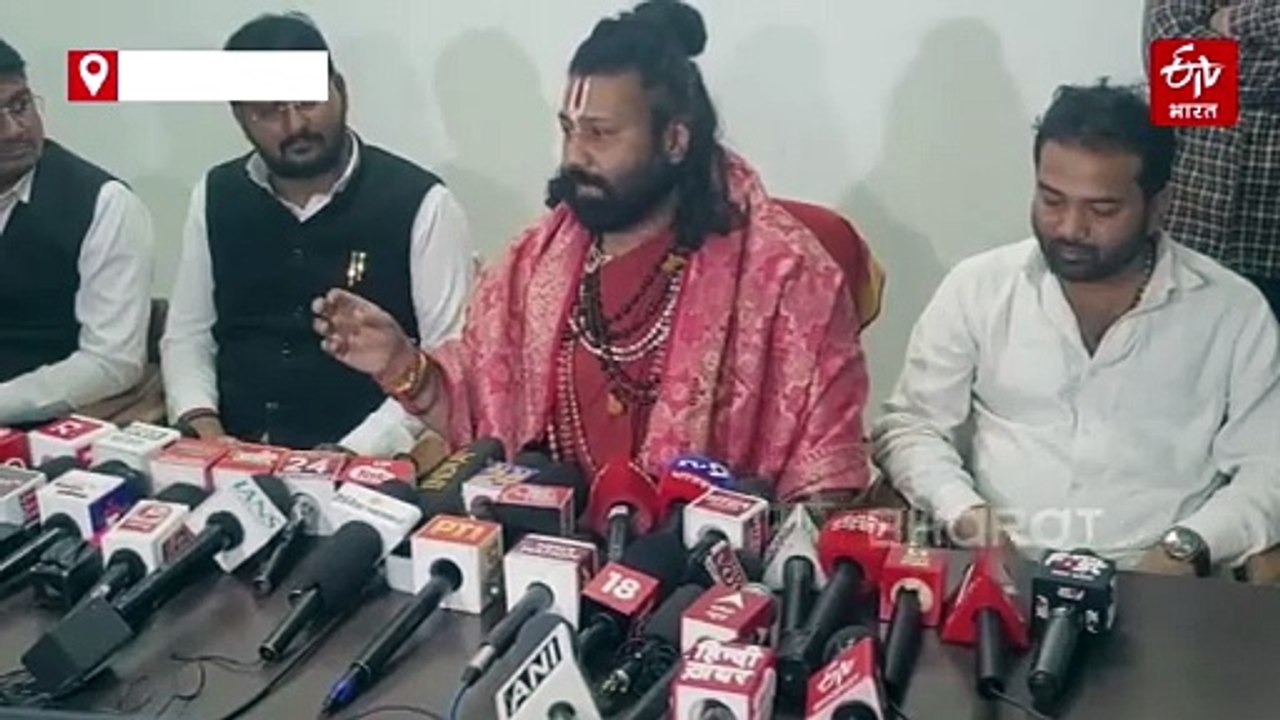 आशुतोष ब्रह्मचारी का बड़ा आरोप; स्वामी अविमुक्तेश्वरानंद ने 20 से अधिक बटुकों का किया शोषण, शंकराचार्य का पलटवार