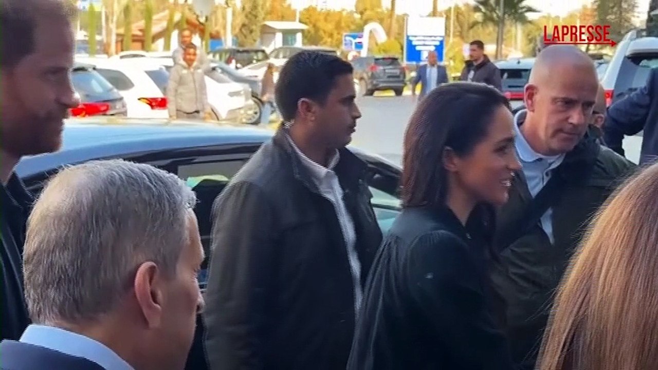 Giordania, Harry e Meghan ad Amman: visita ad ospedale con pazienti evacuati da Gaza