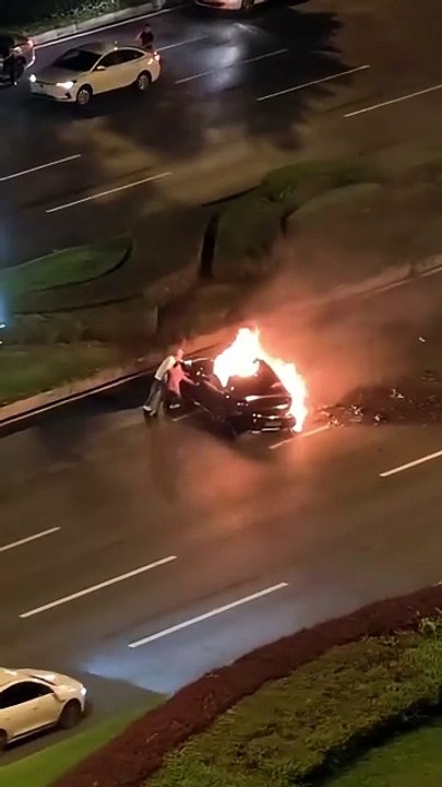 Xiaomi SU7 Unfall in China: Stromausfall sperrt Türen