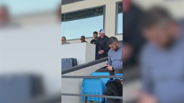 ¡Jude Bellingham, en Valdebebas con su madre viendo al Real Madrid en la Youth League!