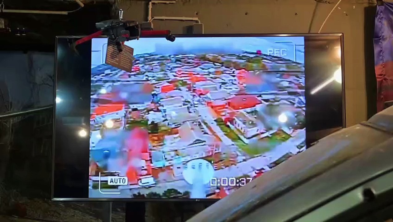 Russlands Drohnenterror gegen Zivilisten – Ausstellung in Berlin zeigt zerbombtes Hilfsfahrzeug