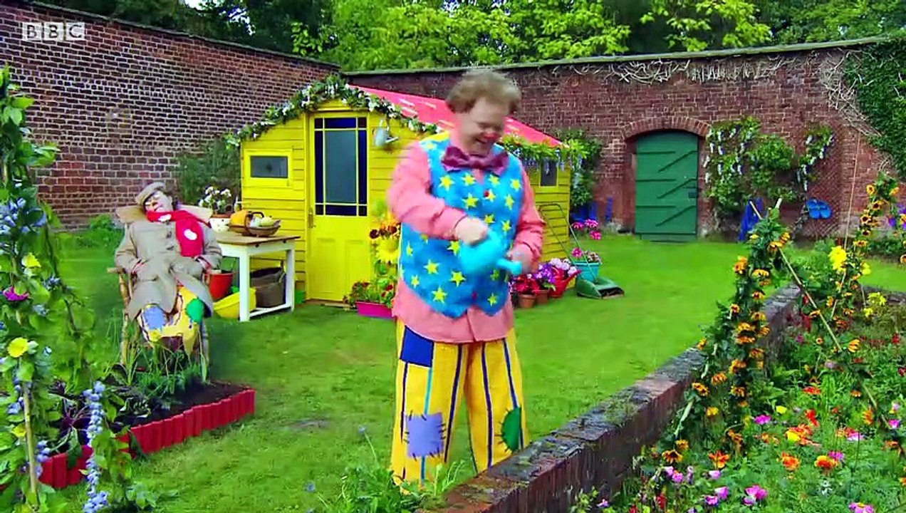Cbeebies Something Special We're All Friends Fire Station 9x3...mp4