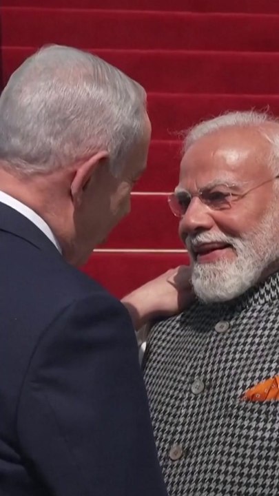 PM Netanyahu embraces PM Modi when he lands in Israel