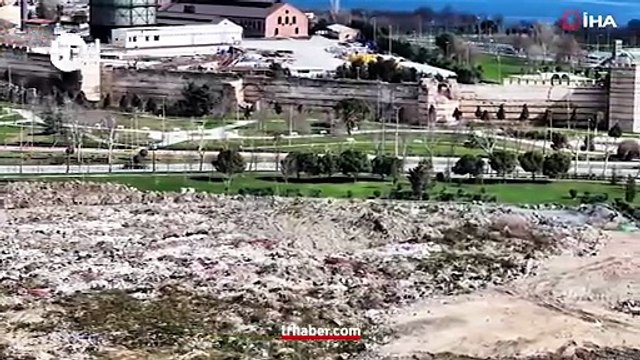 İstanbul, İstanbul olalı böyle çile görmedi! Tarihi meydanda skandal görüntü! İşte İBB'nin kadim şehre verdiği değer...