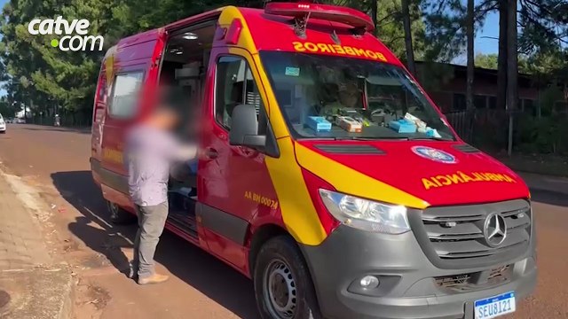 Motociclista fica ferida em acidente de trânsito no bairro Periolo