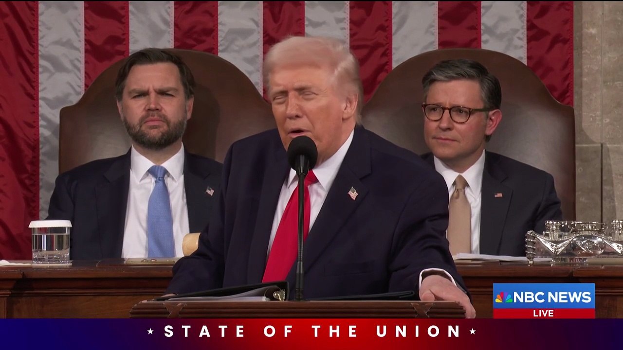 [HD] NBC: Trump awards Medal of Honor to pilot in Maduro raid 2/24/2026 10:25 PM PDT