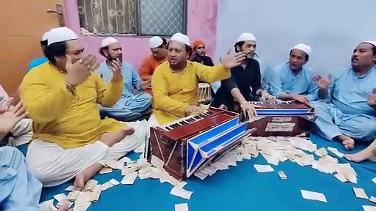 سرتاجِ پیراں قطبِ جہانی