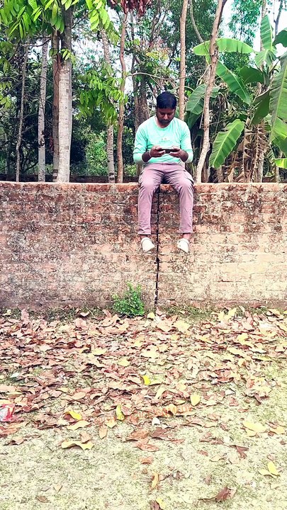 "বেশি ফোন ঘাটিস না" | বাংলা ফানি ভিডিও | Bangla Funny Video |  #comedyvideos #funnyvideos  #comedy #banglacomedy #banglafunnypost #Natok #viralreelsシ #BanglaNatok #reelsviral #funnyreels   #funnyvideosclips #comedyvideos #highchoicecomedy #hairvideos #moj