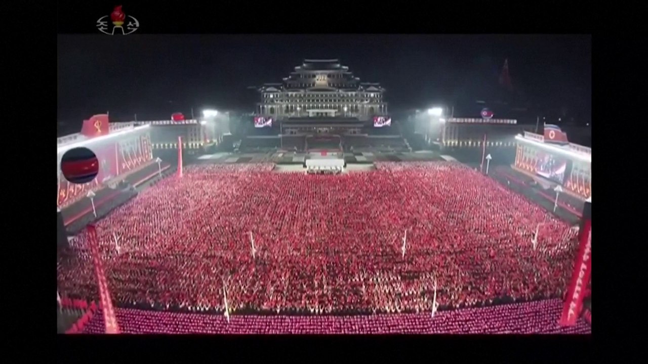Corée du Nord : le défilé militaire impressionnant en clôture du 9e congrès du Parti des travailleurs