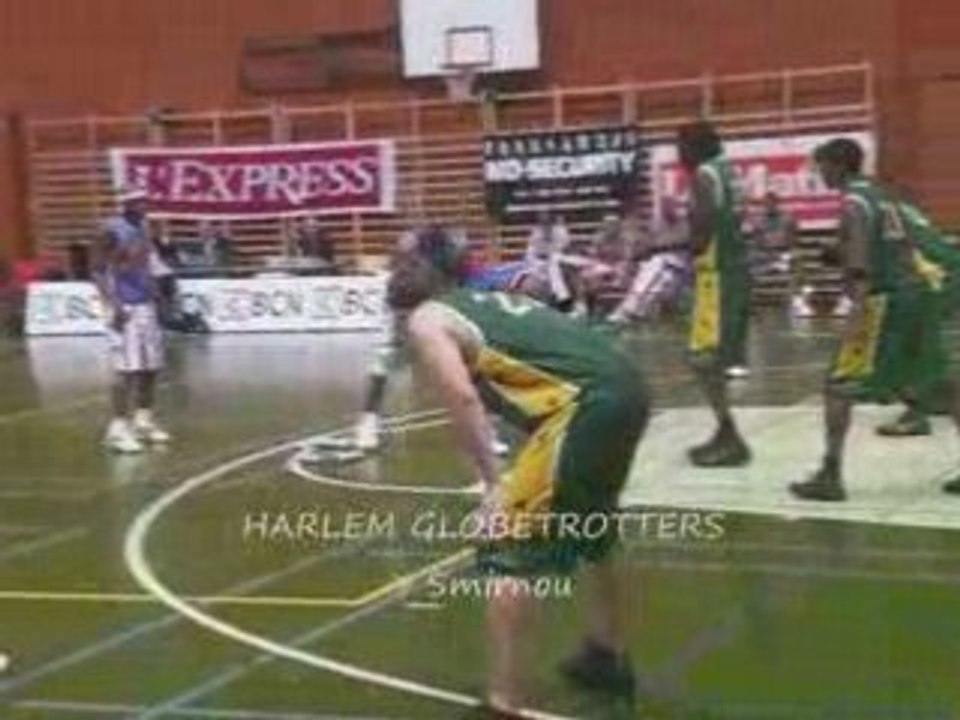 HARLEM GLOBETROTTERS [9]