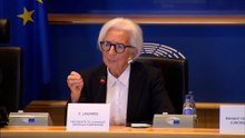 Lagarde: la IA mejora la productividad y por ahora no provoca "olas" de despidos