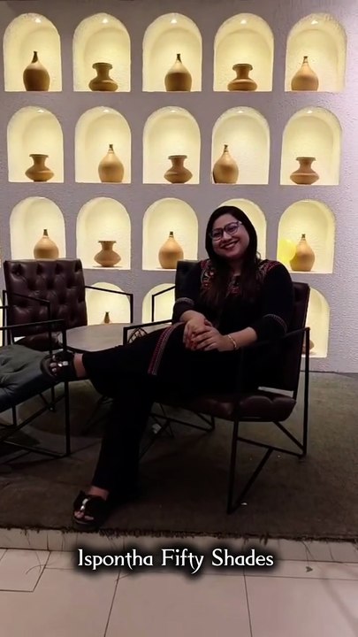 নিজের অনুভূতিগুলোকেই বিশ্বাস করা উচিত- Ispontha Urmi  . . #IsponthaUrmi #নিজেকে_বিশ্বাস #FeelingsMatter #SelfWorth #InnerVoice #MentalPeace #PositiveVibes #BanglaQuotes #LifeThoughts 💫