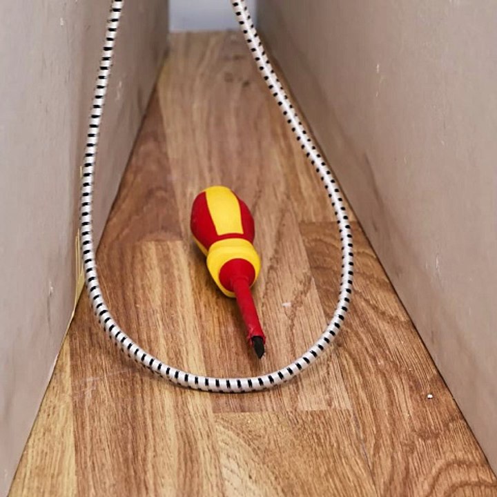 This tool-retrieving hack will surprise you💡