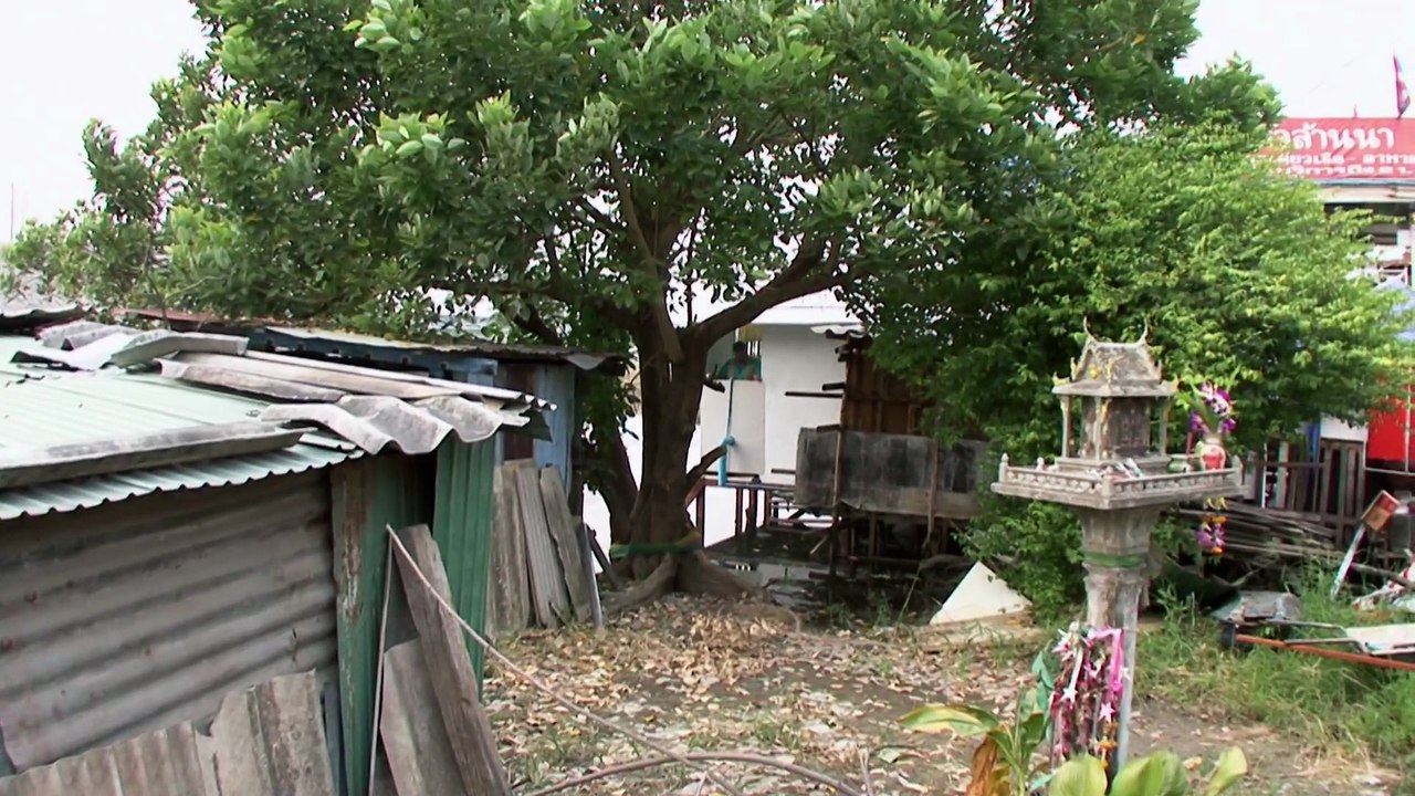 Kenny.s.World.S01E04.Thailand.to.USA.1080p.WEB-DL.AAC2.0.H.264-DAWN