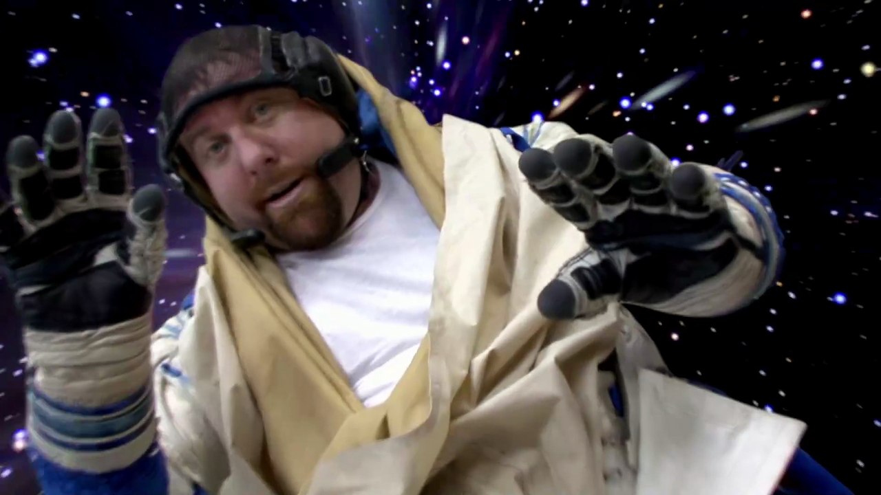 Kenny.s.World.S01E08.Sweden.-.Denmark.-.UK.1080p.WEB-DL.AAC2.0.H.264-DAWN