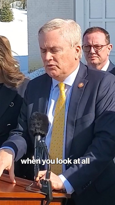Comer: ‘a lot of questions pertaining to Secretary Clinton’