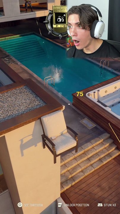 FLOATING CHAIR