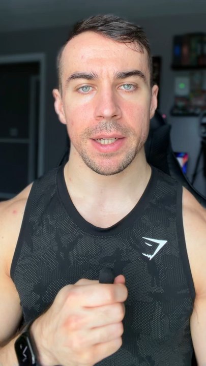 Dumbbell Shoulder Press for Better Engagement ✅▶️ Start position: Dumbbells near shoulder height with forearms vertical↕️ Press path: Drive up and slightly back so the dumbbells finish over mid-foot