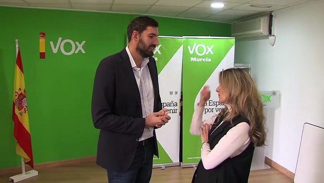 Dimiten cinco miembros del Comité Ejecutivo de VOX en Murcia, provocando la salida de Antelo
