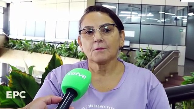 Calçadas danificadas desafiam pedestres em Cascavel