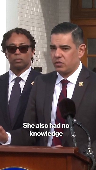 Dems claim Hillary Clinton 'never met' Jeffrey Epstein