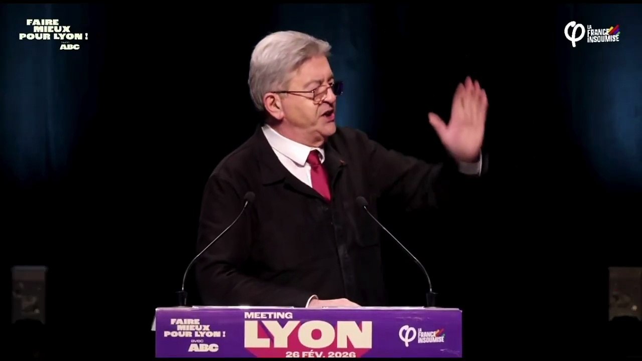 Jean-Luc Mélenchon accusé de dérapage antisémite, en meeting à Lyon, après avoir ironisé sur la prononciation du nom "Jeffrey Epstein"