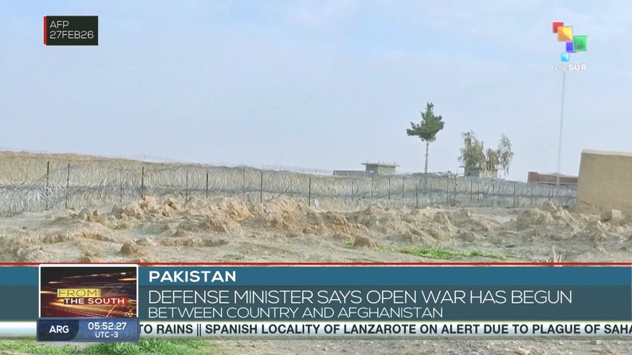 Pakistan: Defense Minister declares open war with Afghanistan