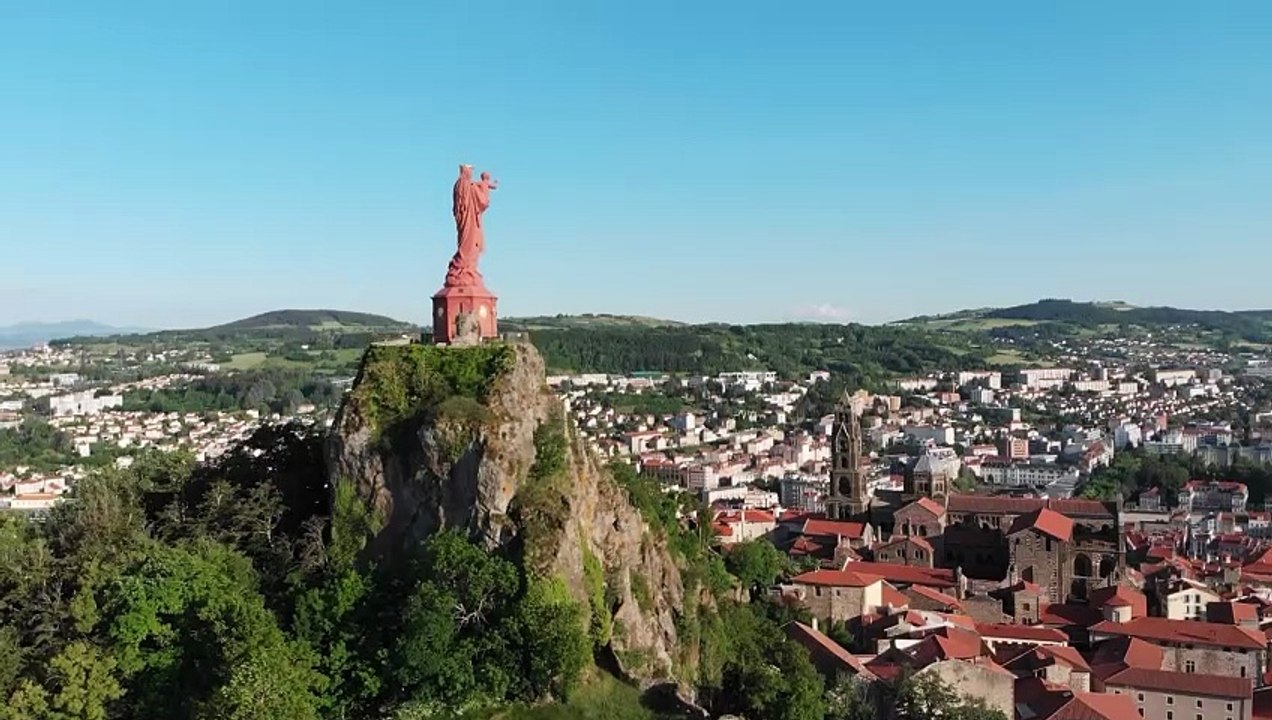 Compostelle, le Chemin des Etoiles Bande-annonce VF