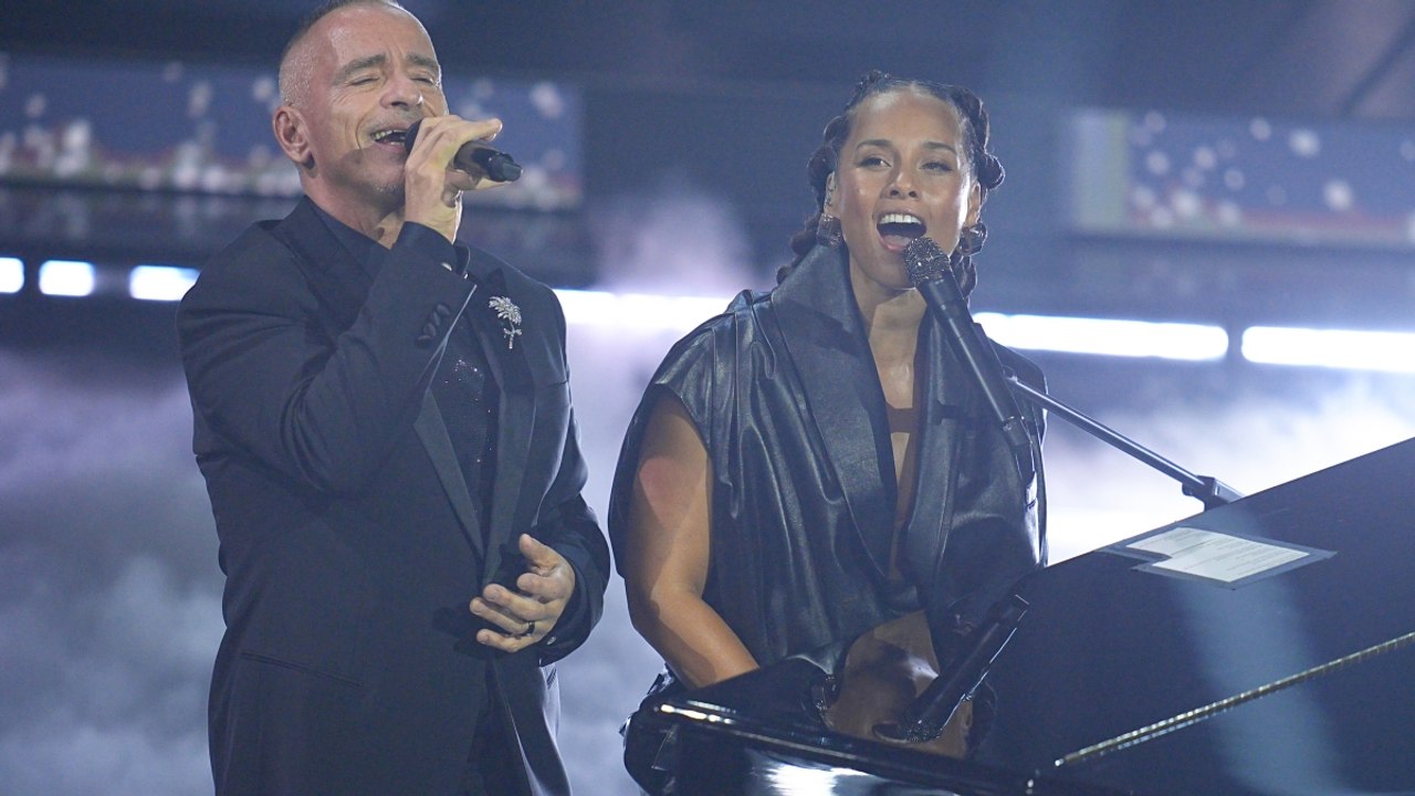 Eros Ramazzotti e Alicia Keys a Sanremo, il duetto conquista l'Ariston. I momenti clou della terza serata