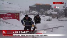 Kar Erzurum'u esir aldı, araçlar karın içinde kayboldu