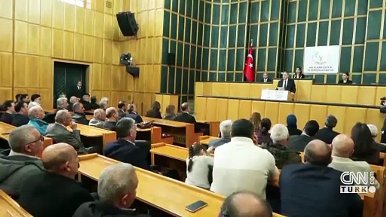 DEM Parti İmralı'nın mesajını okudu: Şiddete dayalı dönem sona erdi