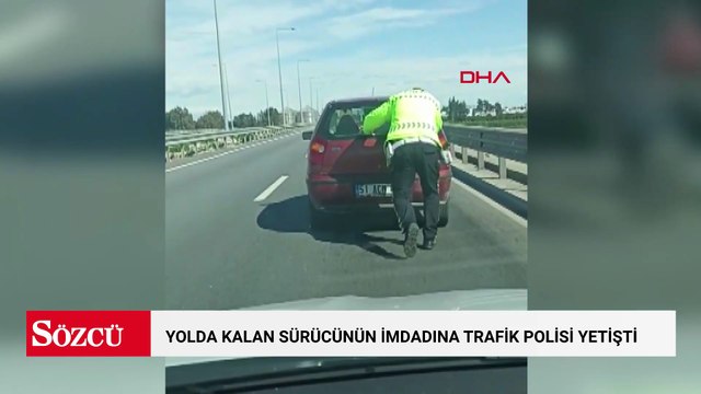 Yolda kalan sürücünün imdadına trafik polisi yetişti