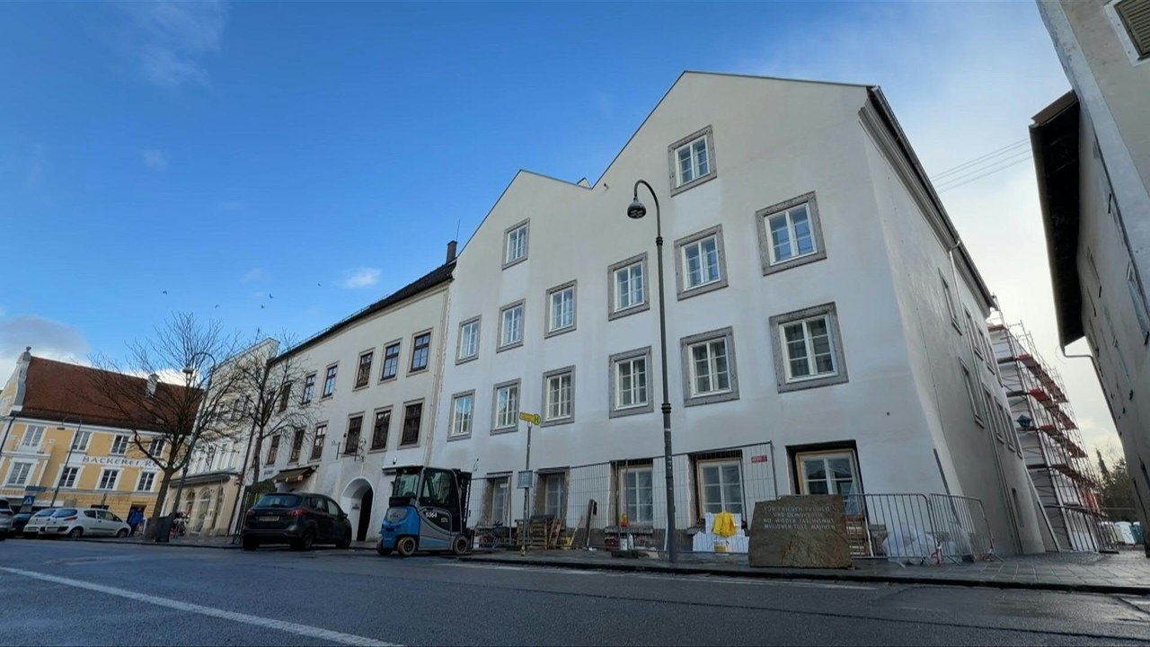 Braunau am Inn: Wie aus Hitlers Geburtshaus eine Polizeistation wurde
