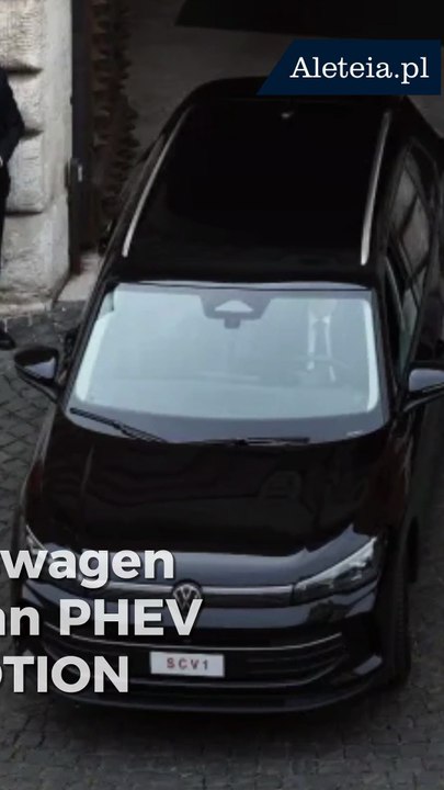 Jakim samochodem jeździ papież?