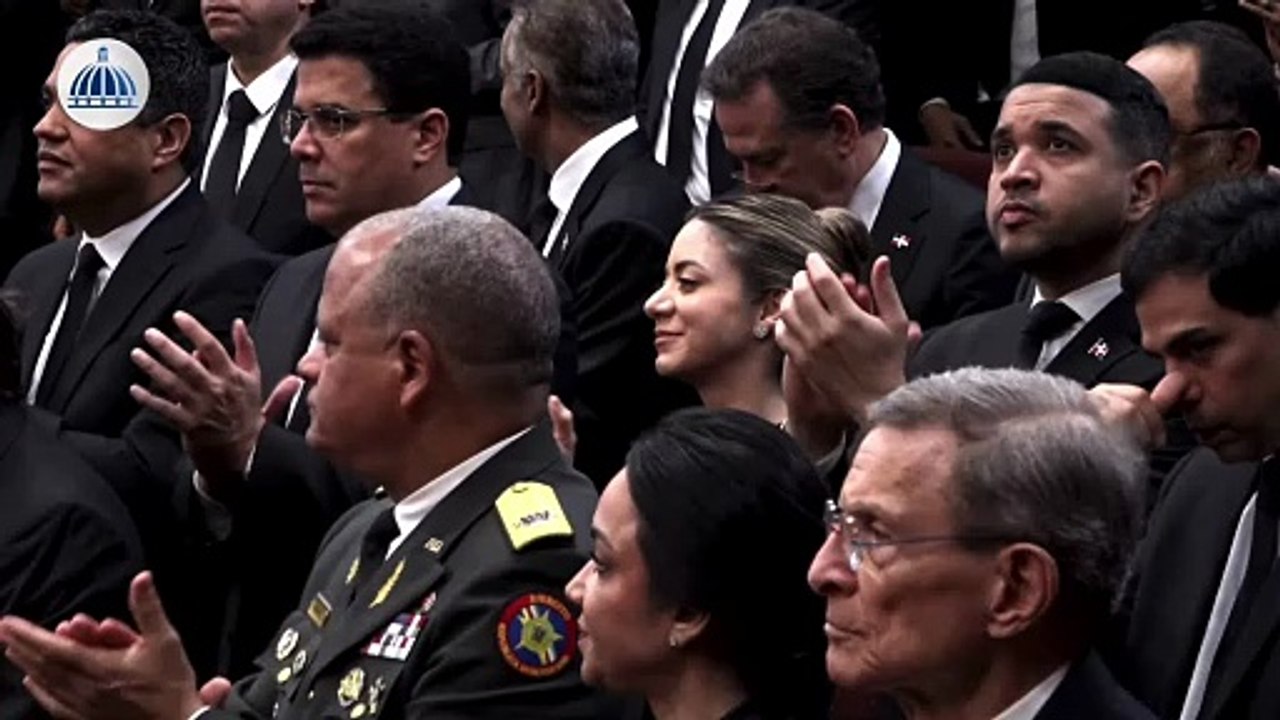 Abinader asegura que casi 200 mil personas salieron de la pobreza en el ...