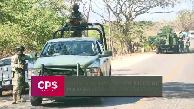 Aseguran 100 kilos de pólvora en La Desembocada | CPS Noticias Puerto Vallarta