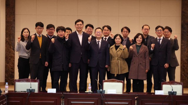 통일부, 민간 대북 인도 사업 제재 면제 지원 재개 / YTN