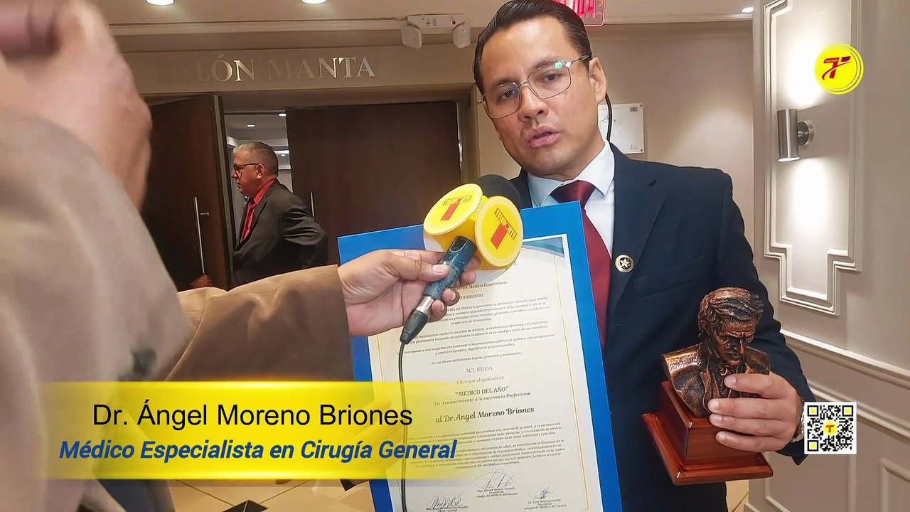 DR. ÁNGEL MORENO: “ME INSPIRÉ EN ESTUDIAR MEDICINA POR LA VOCACIÓN Y LA EMPATÍA QUE TENÍA MI ABUELO