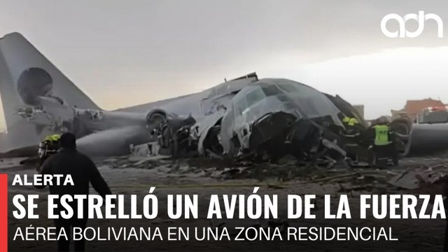 🚨¡Última Hora! Se estrelló un avión de la Fuerza Aérea Boliviana en una zona residencial de La Paz
