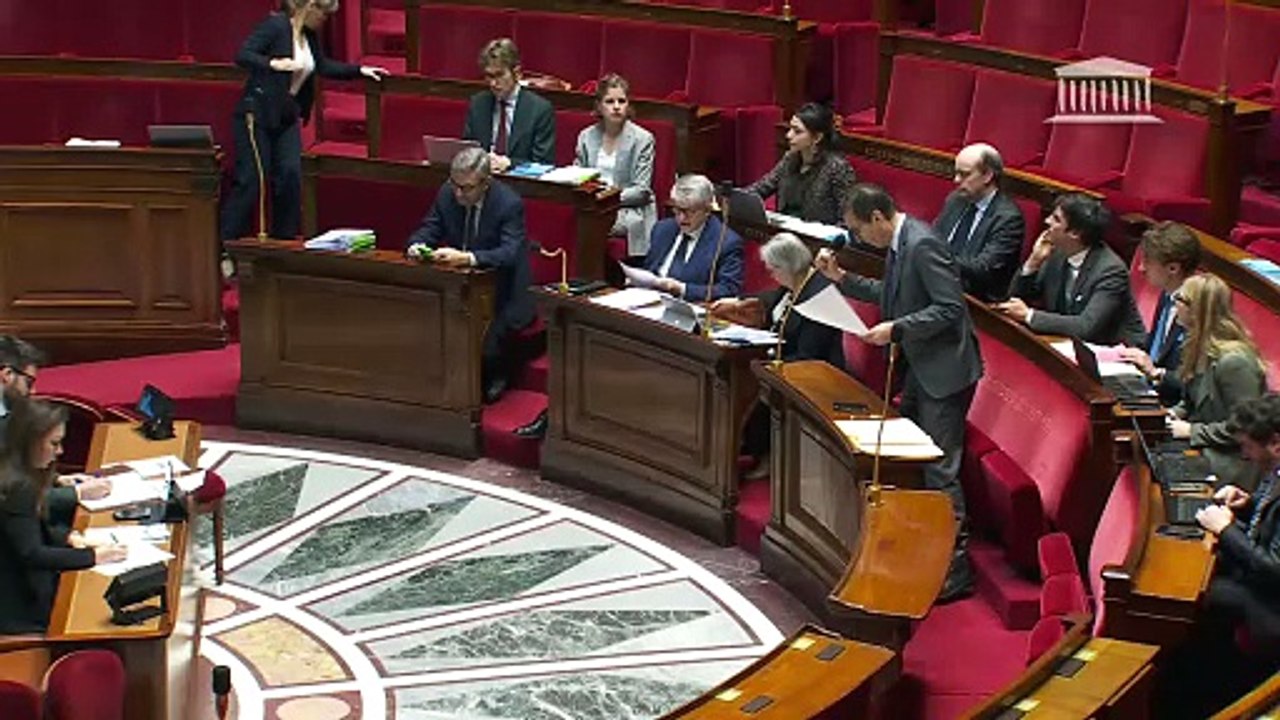 1ère séance : Lutte contre les fraudes sociales et fiscales (suite) - Vendredi 27 février 2026