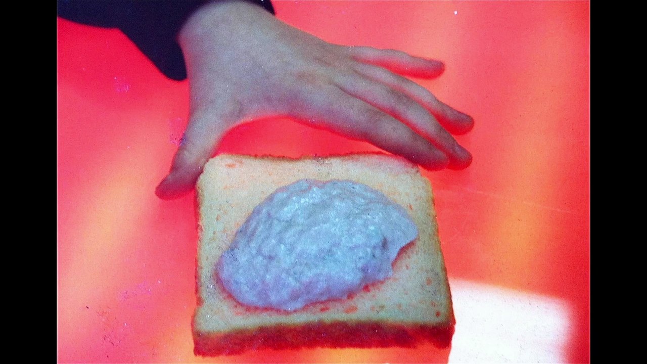 Fünf Sterne | movie | 2017 | Official Trailer