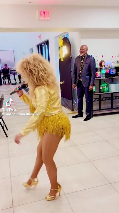 Tina Turner beim betriebsfest