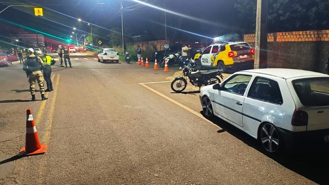 Moto com R$ 16 mil em multas é apreendida e quatro são presos por embriaguez durante Operação Lei Seca