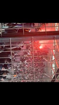 Kocaelispor - Beşiktaş maçında taraftar takımını destekliyor