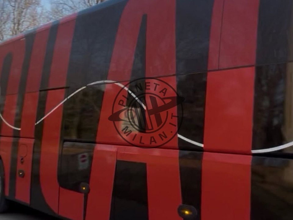 Cremonese-Milan, pullman dei rossoneri in partenza verso Cremona | PM
