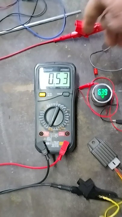 Honda c50 - MachinKit et Phare