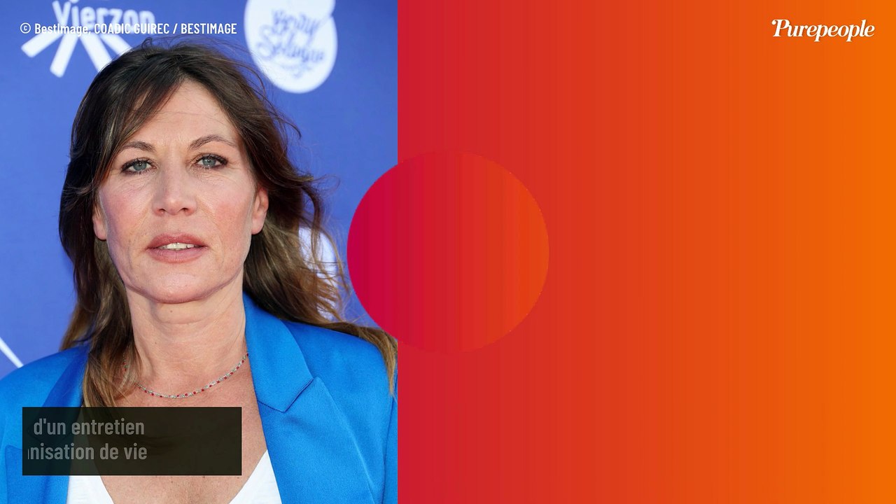 Mathilde Seigner : "6 mois dans le sud, 6 mois à Paris", sa nouvelle vie entre la province, où elle a acheté une maison, et la capitale