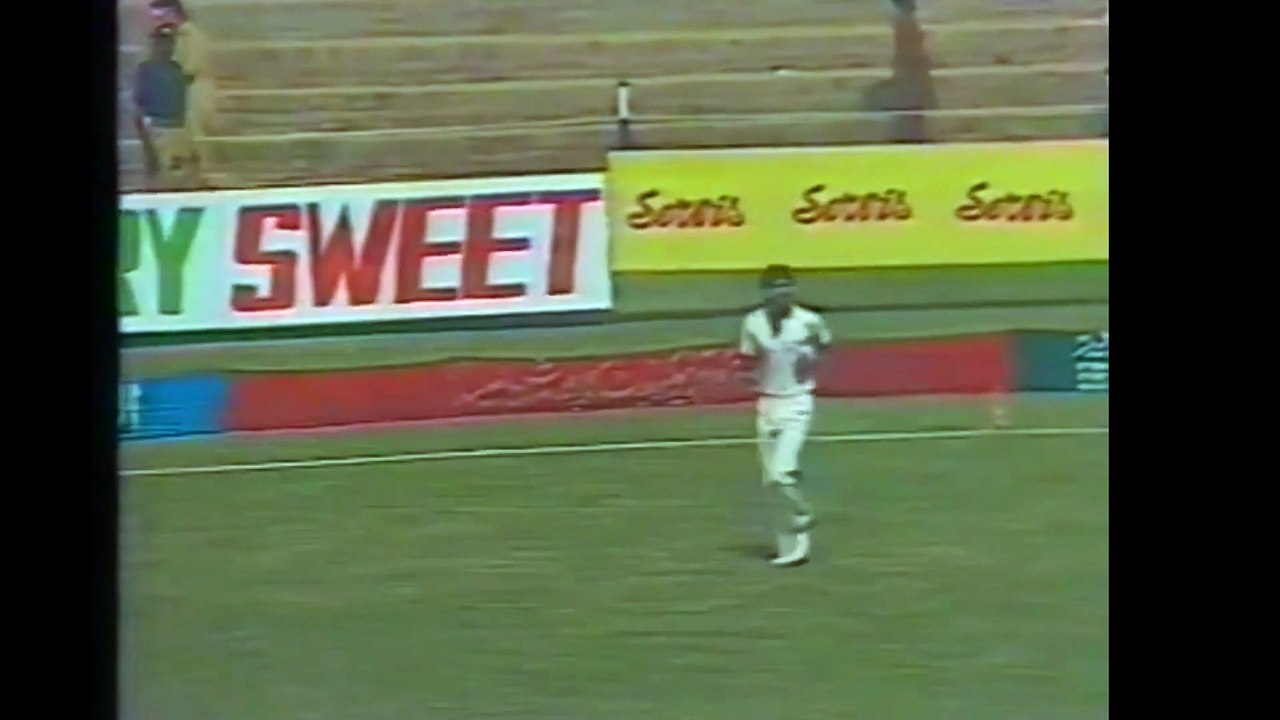 Richie Richardson 22 vs Governor's XI v West IndiansSahiwal in 1986
